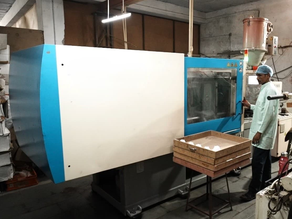 Fully Automatic Plastic Injection Moulding Machine